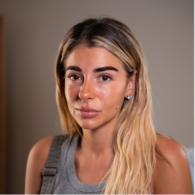 Risultato naturale su sguardo e sopracciglia di una cliente